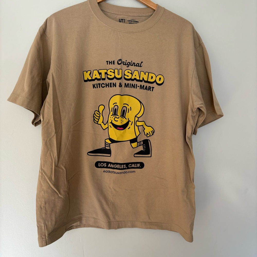 UNIQLO L.A. Eats UT Katsu Sando Oversized Short Sleeve T-Shirt-Size L-Men's - Picture 2 of 5